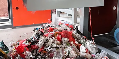Material yang Dilepaskan Setelah Kantong Dibuka